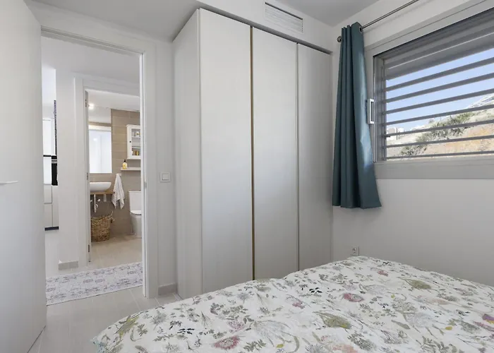 Stunning Seaside In Carvajal Appartement