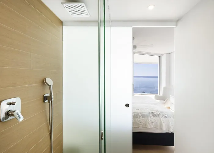 Stunning Seaside In Carvajal Appartement *