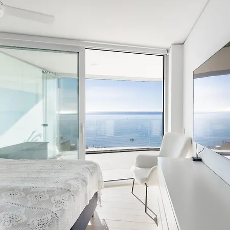 아파트 Stunning Seafront In Carvajal
