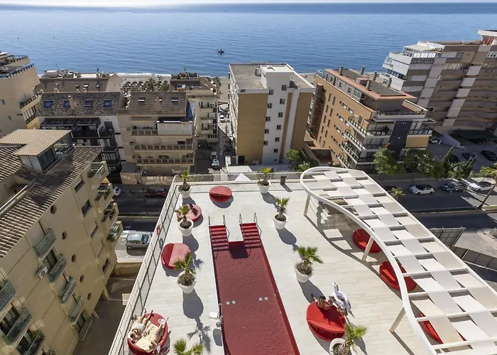 Stunning Seaside In Carvajal Fuengirola
