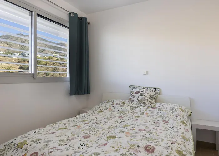 Stunning Seaside In Carvajal * Fuengirola