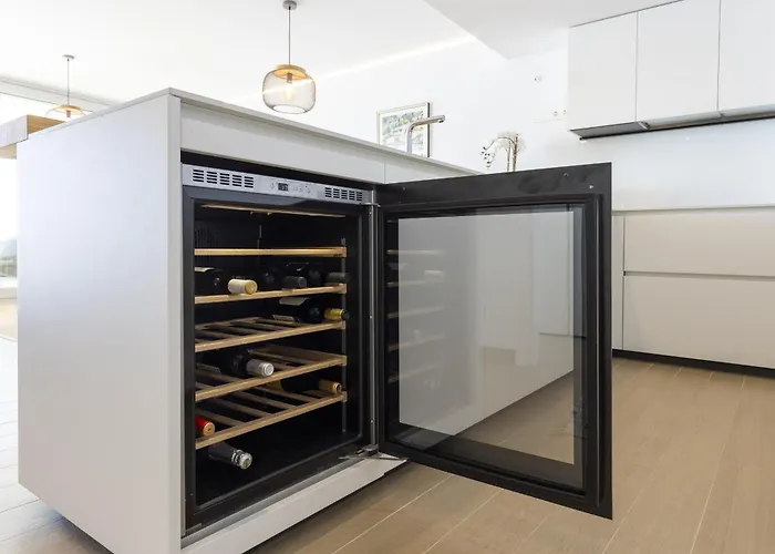 Stunning Seaside In Carvajal 公寓 *